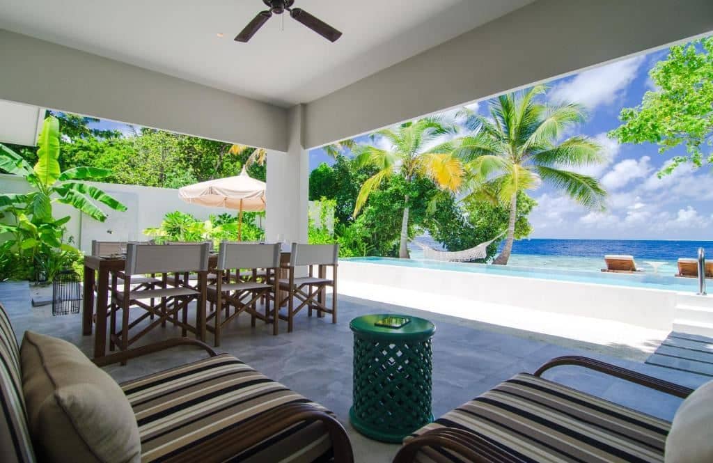 rooms-two-bedroom-beach-pool-villa