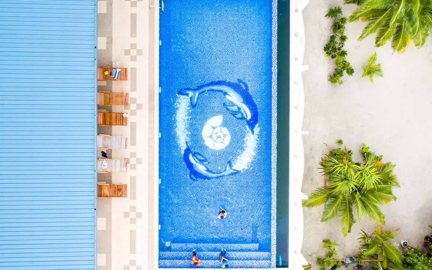 pools-outdoor-pool
