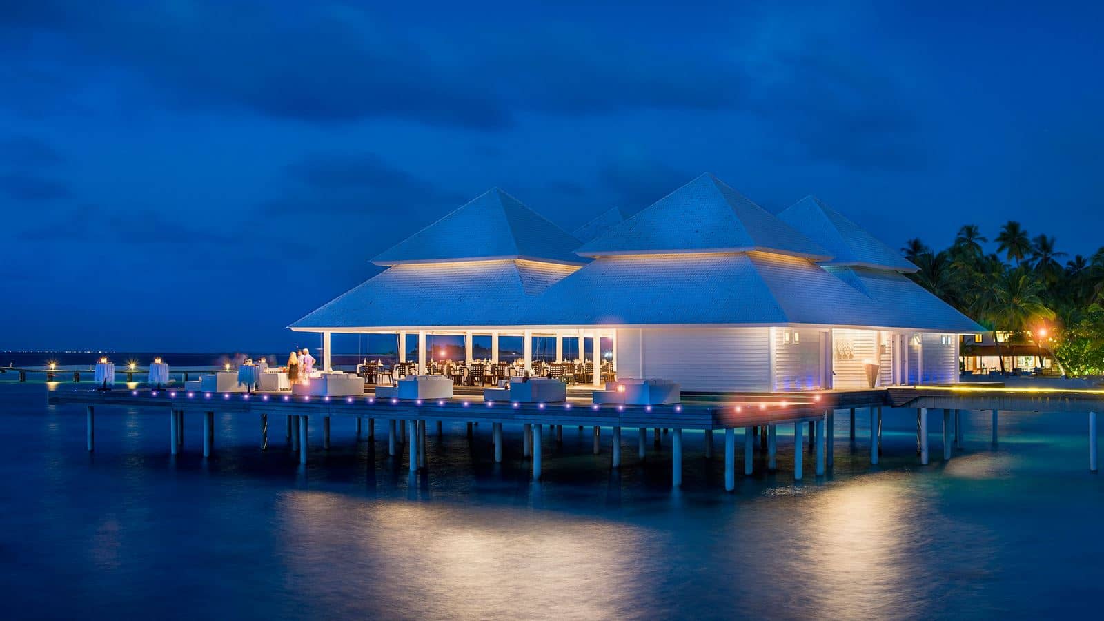 bars-aqua-bar