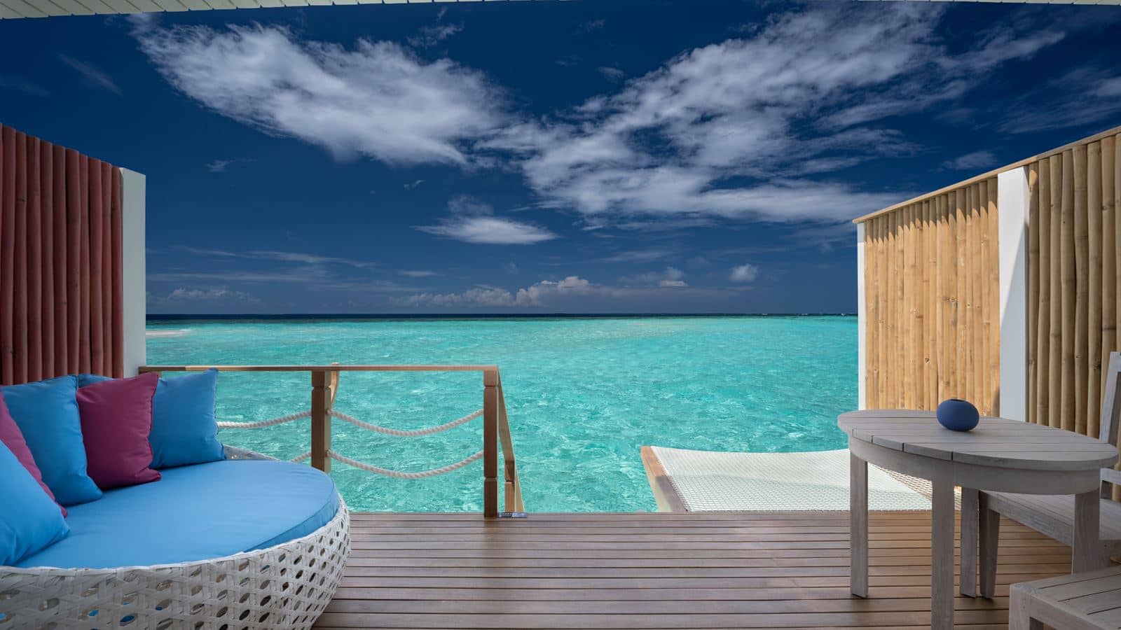 rooms-lagoon-villa