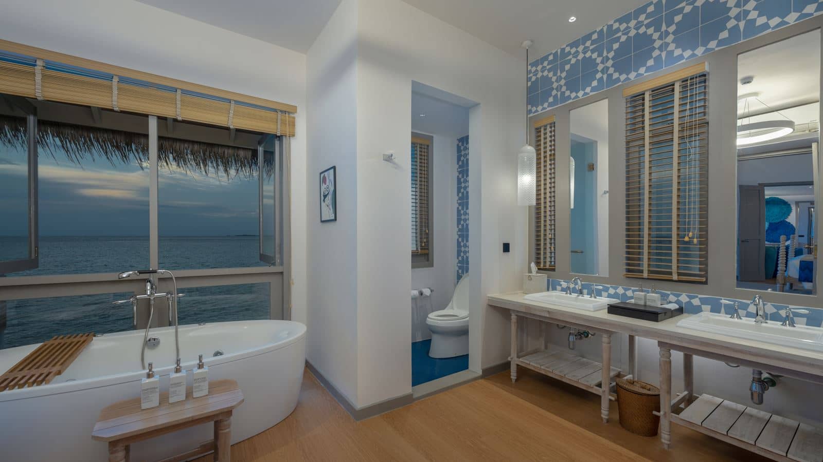 rooms-two-bedroom-lagoon-pool-villa-with-slide