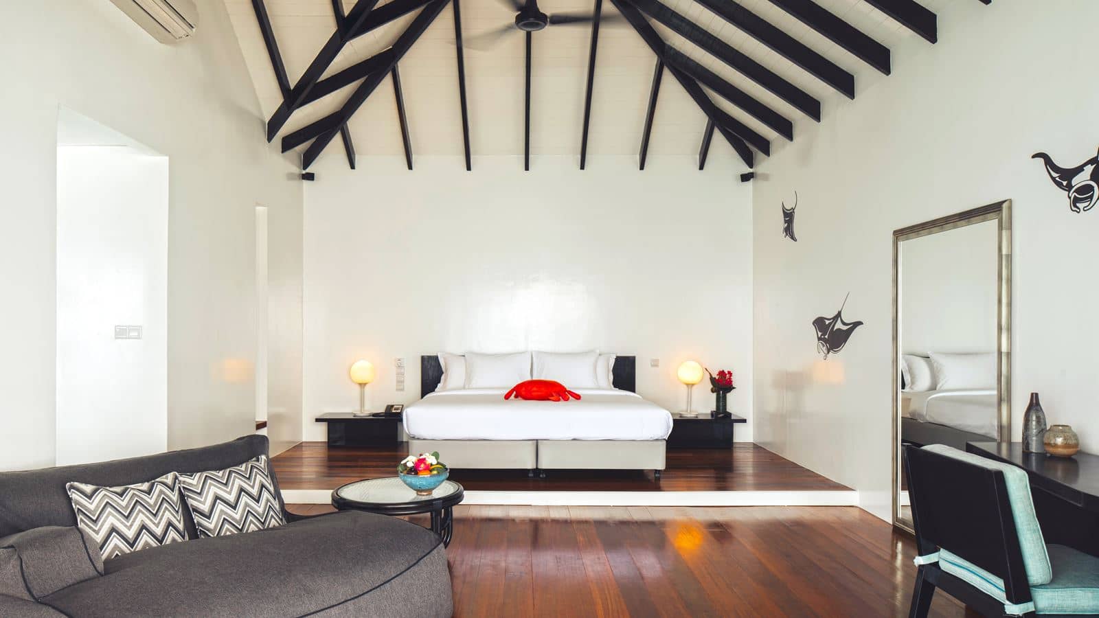 rooms-water-villa