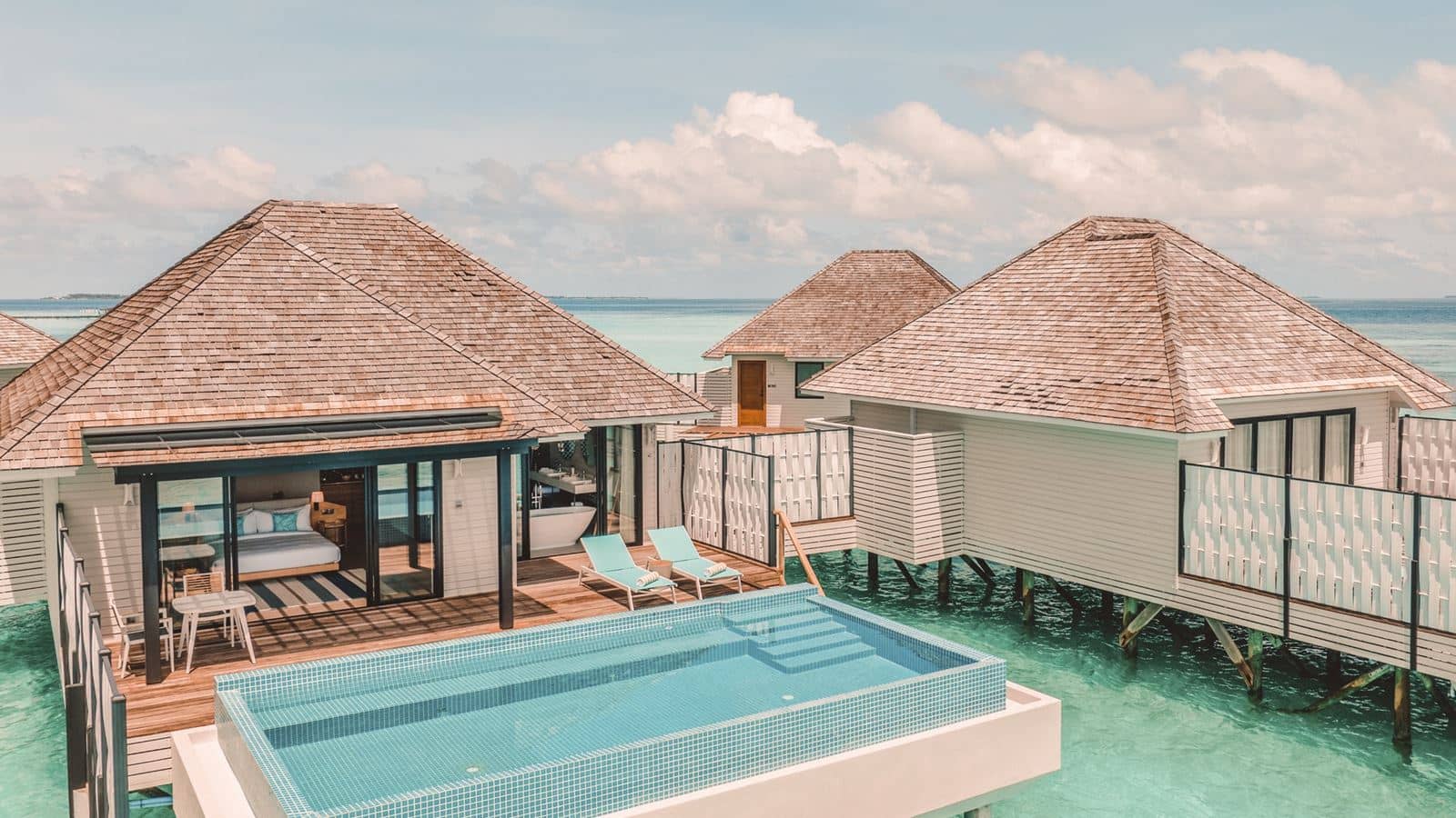 rooms-water-villa-with-pool
