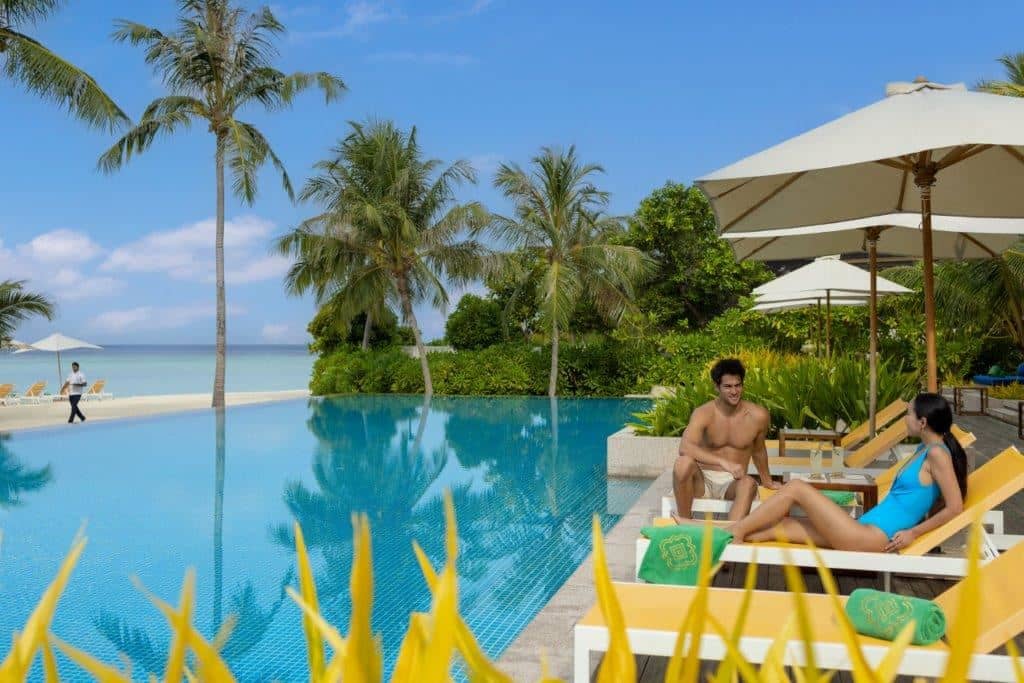 bars-sunset-pool-and-bar