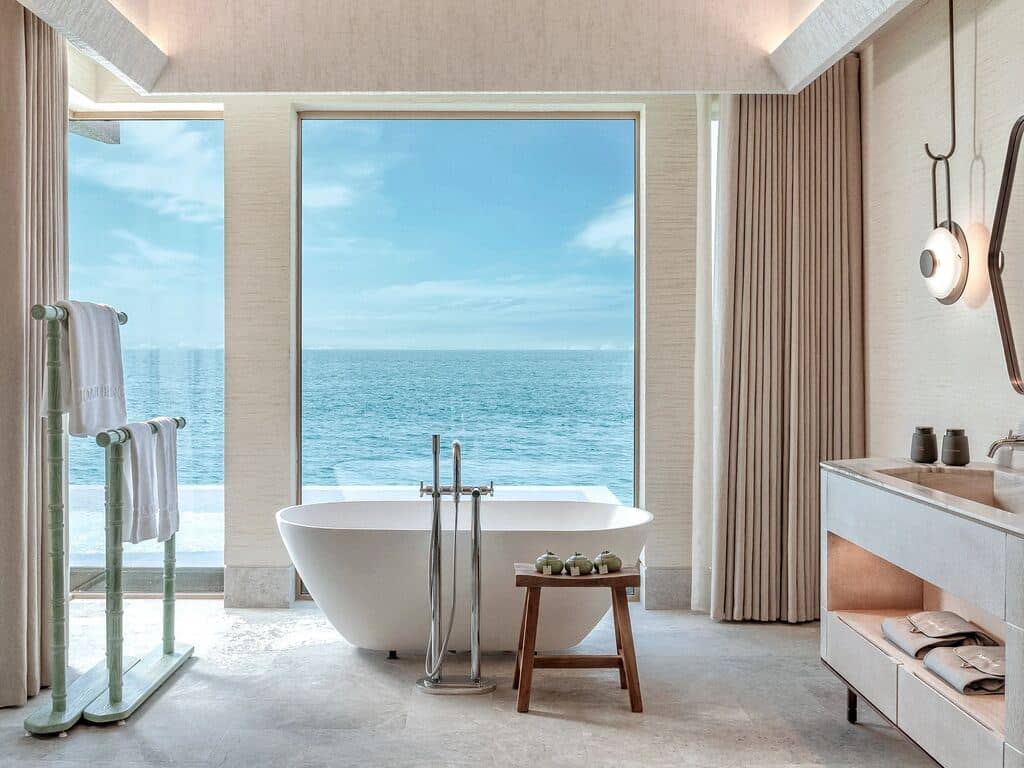 rooms-grand-two-bedroom-ocean-pool-villa