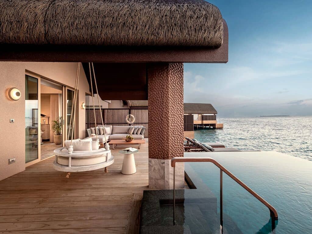 rooms-grand-ocean-pool-villa