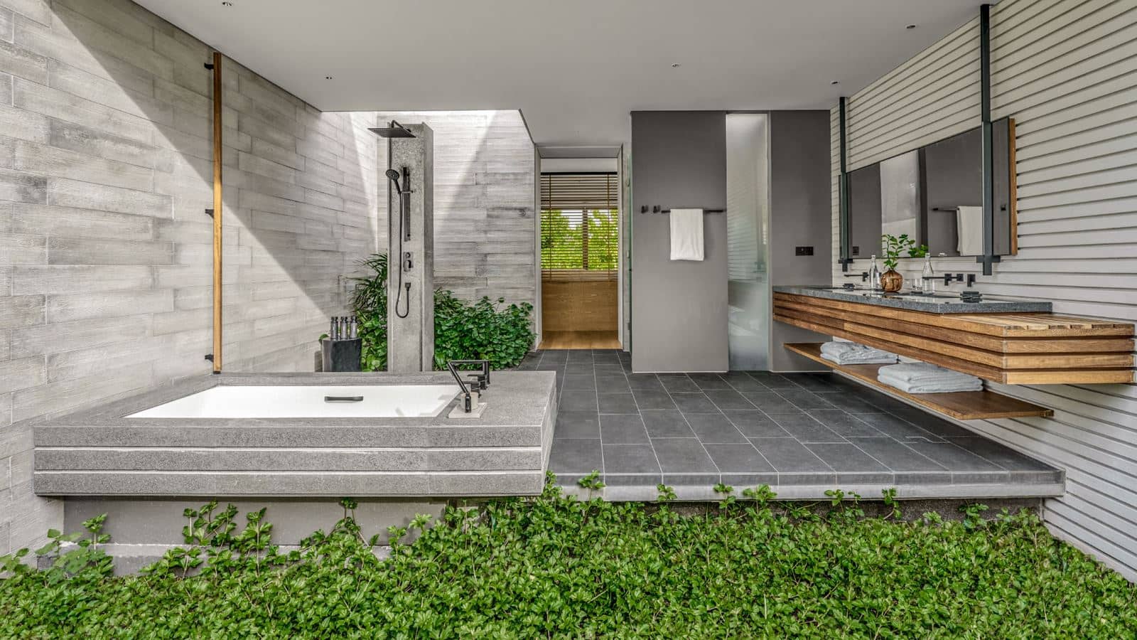 rooms-beach-pool-villa