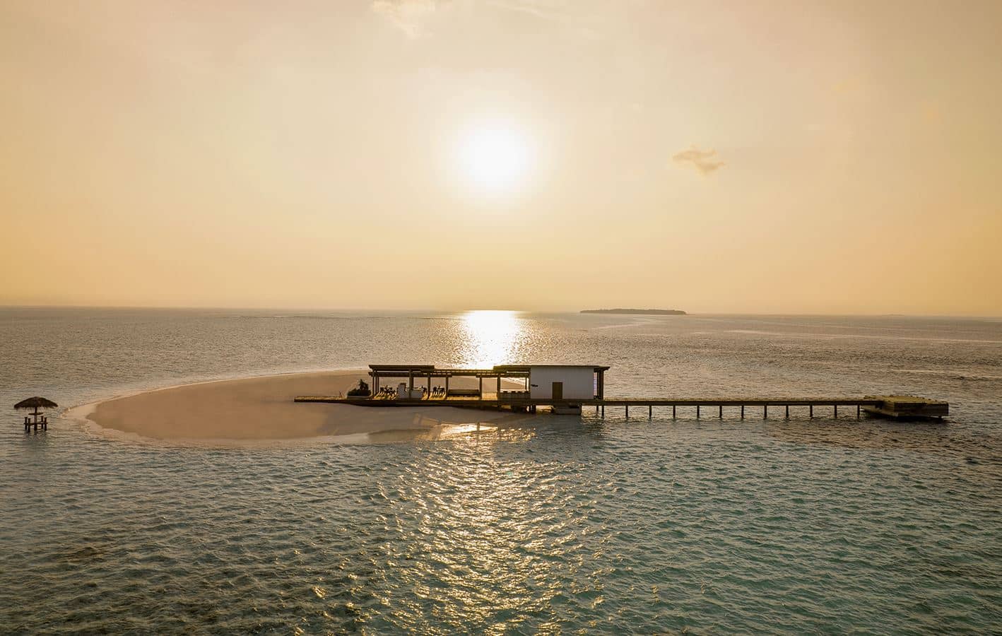 restaurants-the-shack-private-sandbank