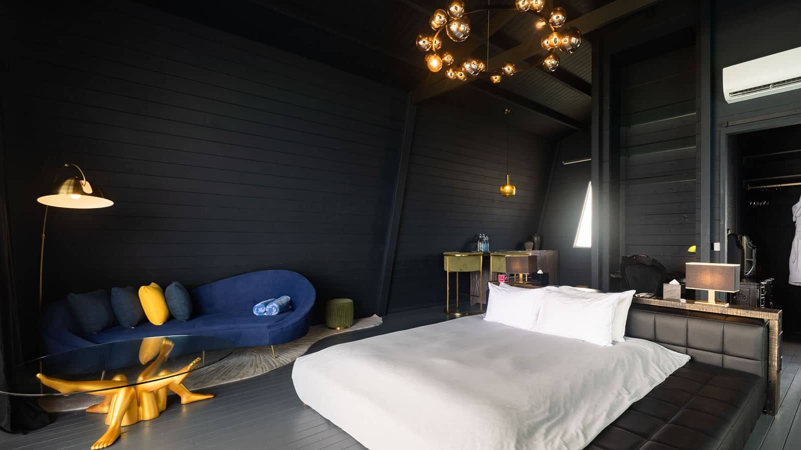 rooms-odi-water-villa-with-private-pool--slide