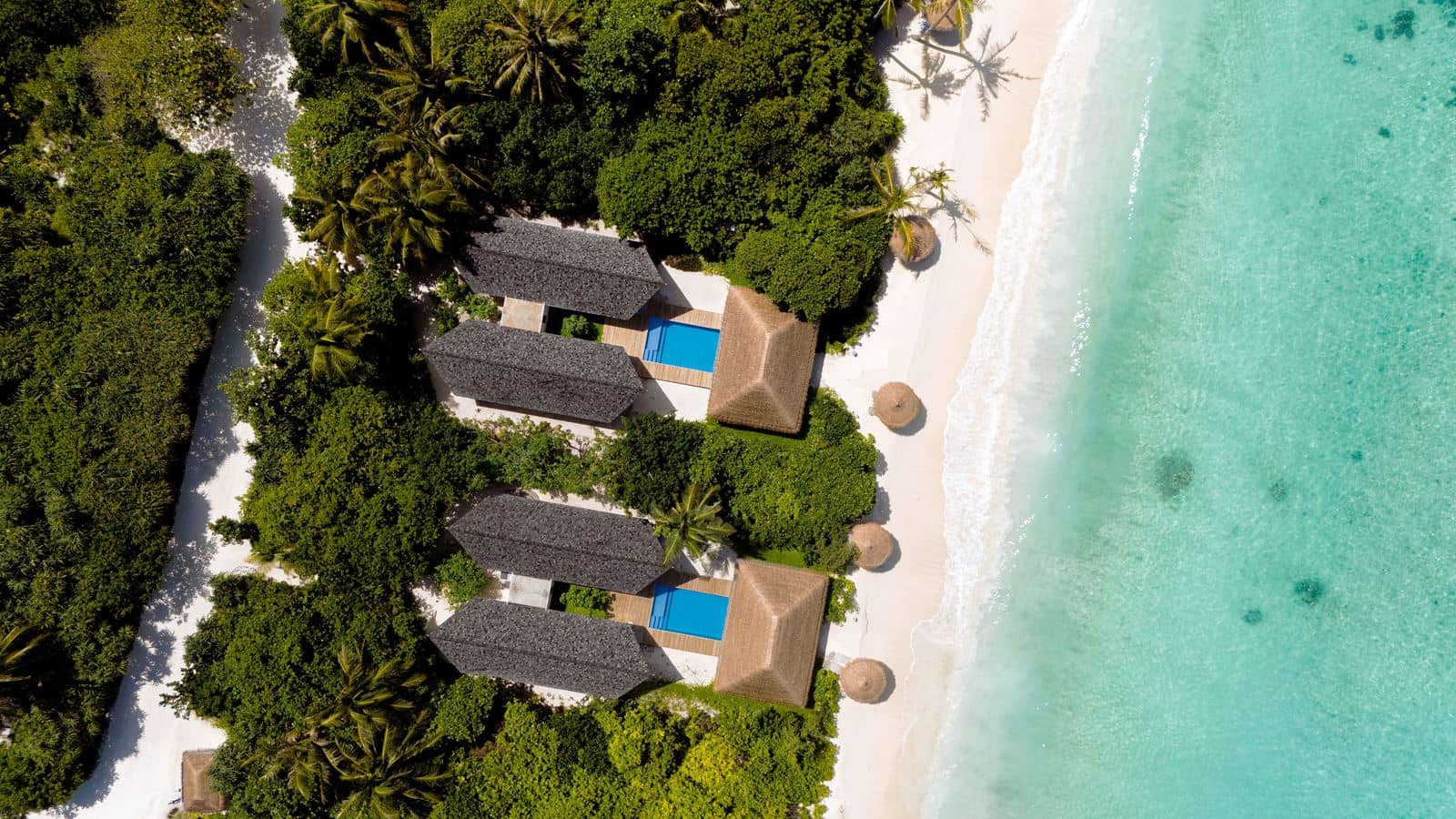 rooms-two-bedroom-family-beach-villa-with-pool