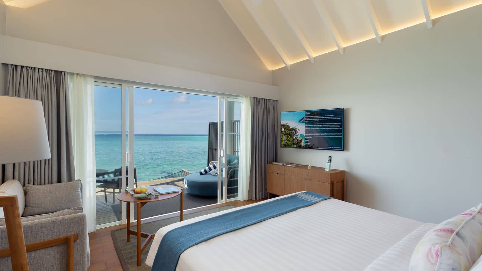 rooms-water-villa