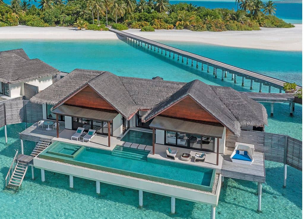 rooms-one-bedroom-ocean-pool-pavilion