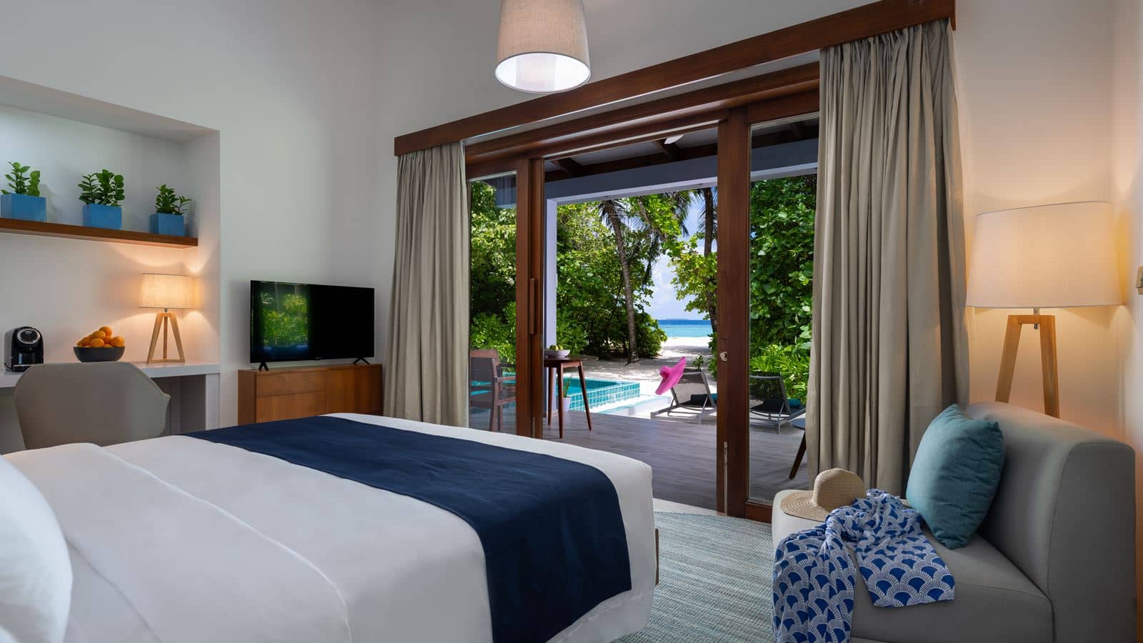 rooms-sunset-2bedroom-beach-villa-with-pool