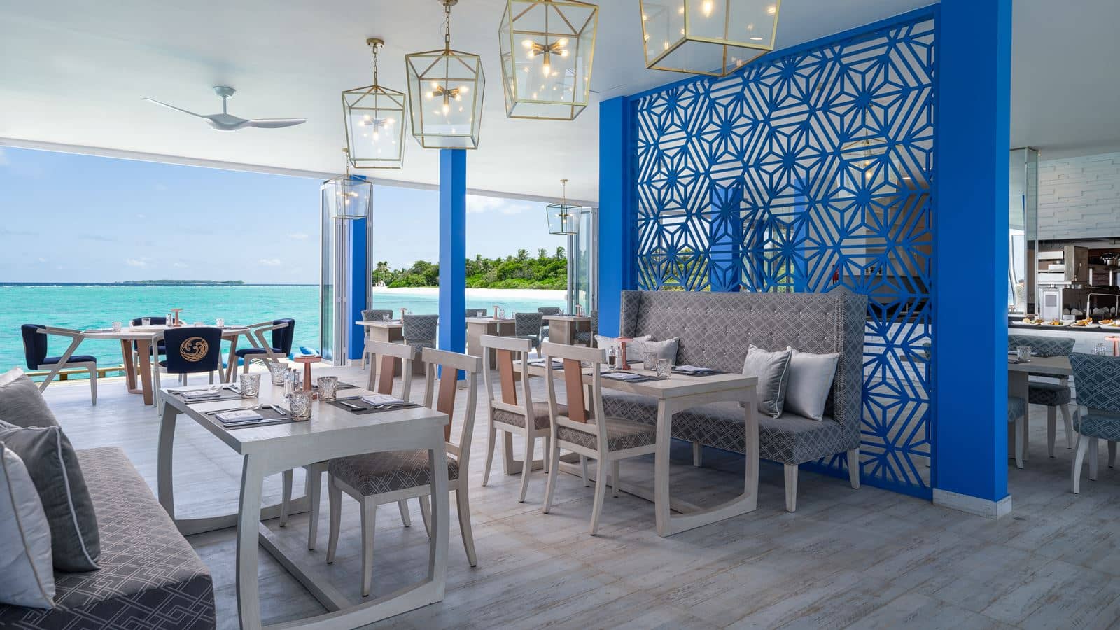 restaurants-the-waterfront