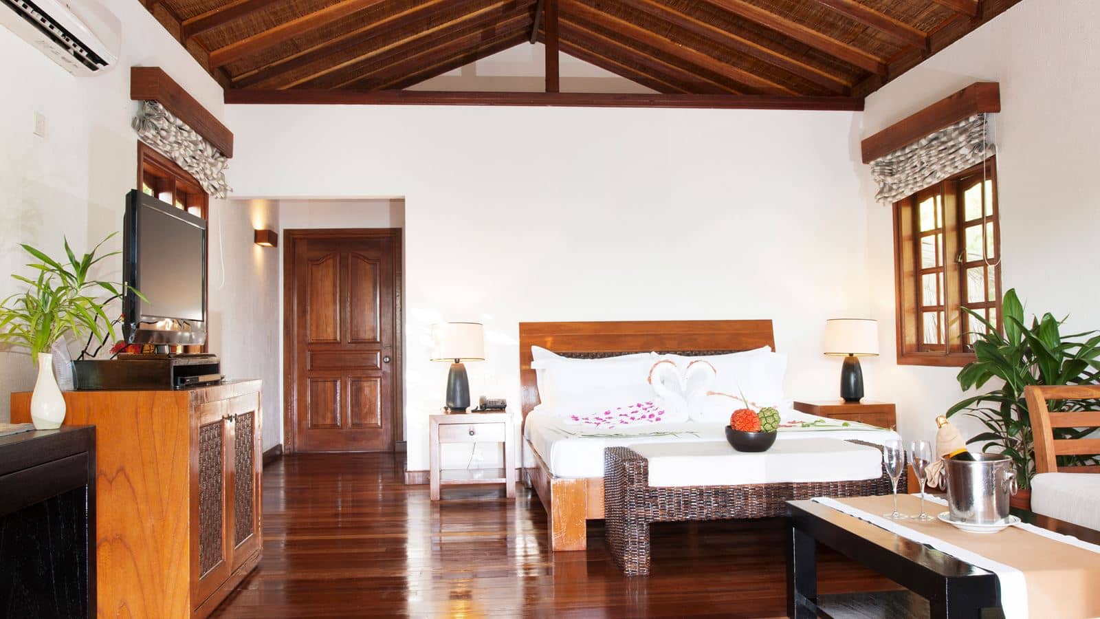 rooms-sunset-villa