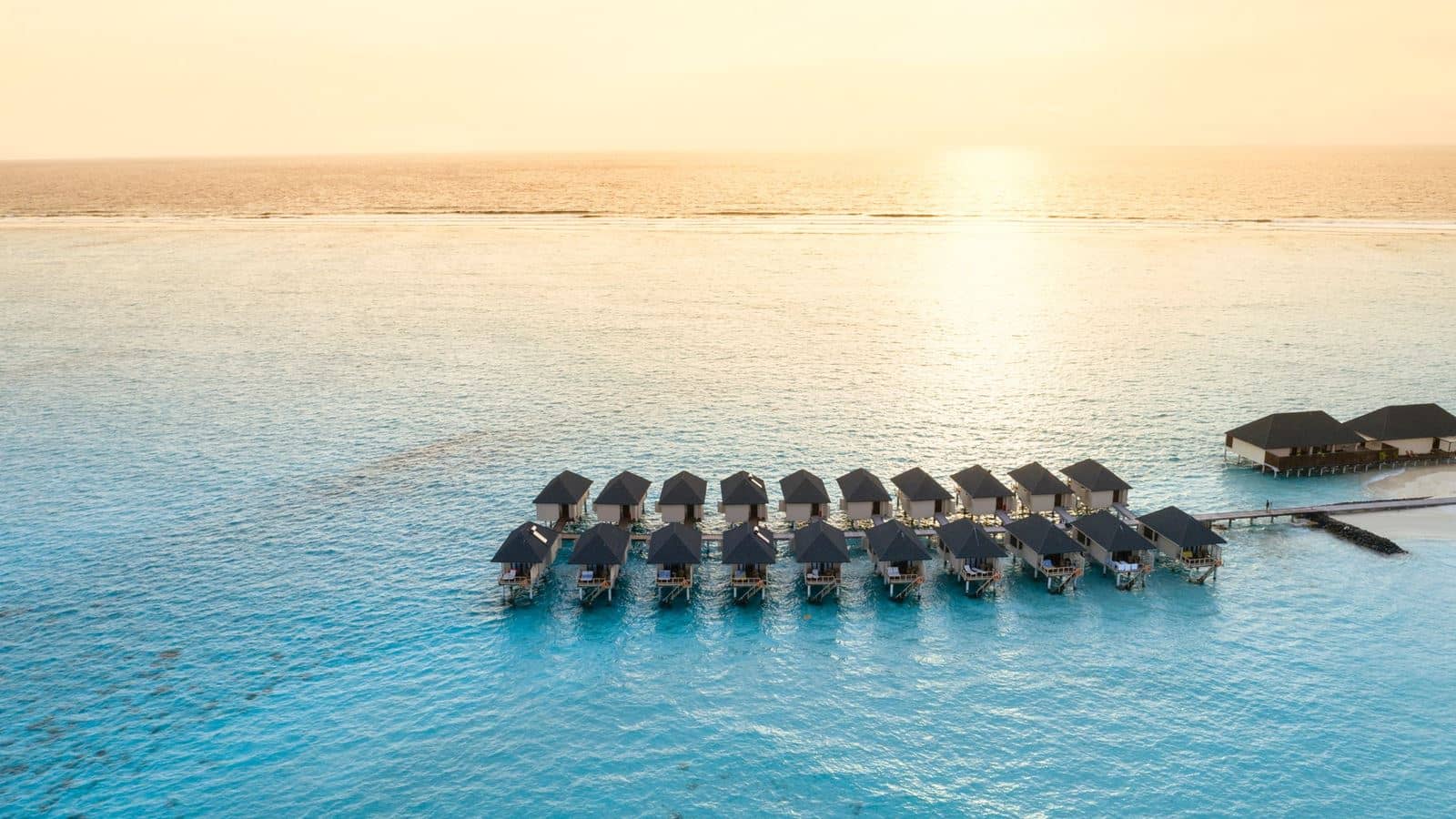 rooms-water-villa