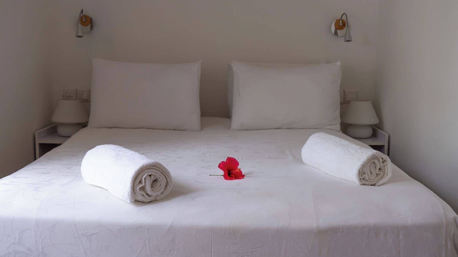 rooms-standard-room