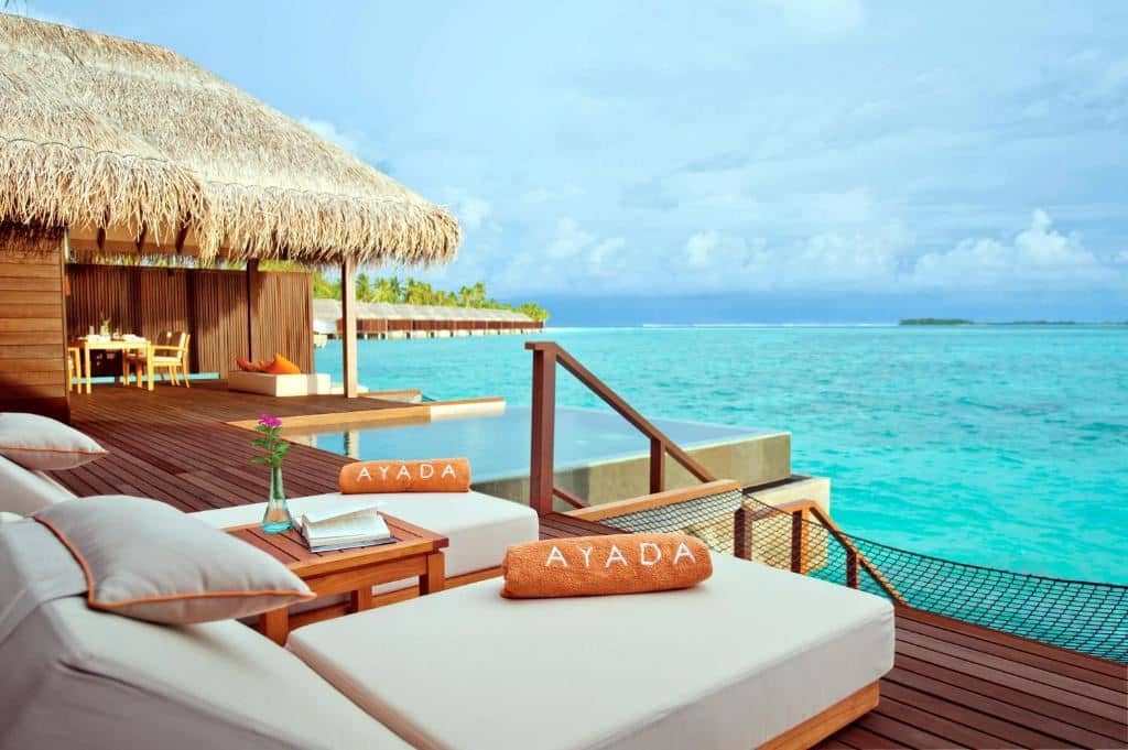 rooms-sunset-ocean-suite-with-pool