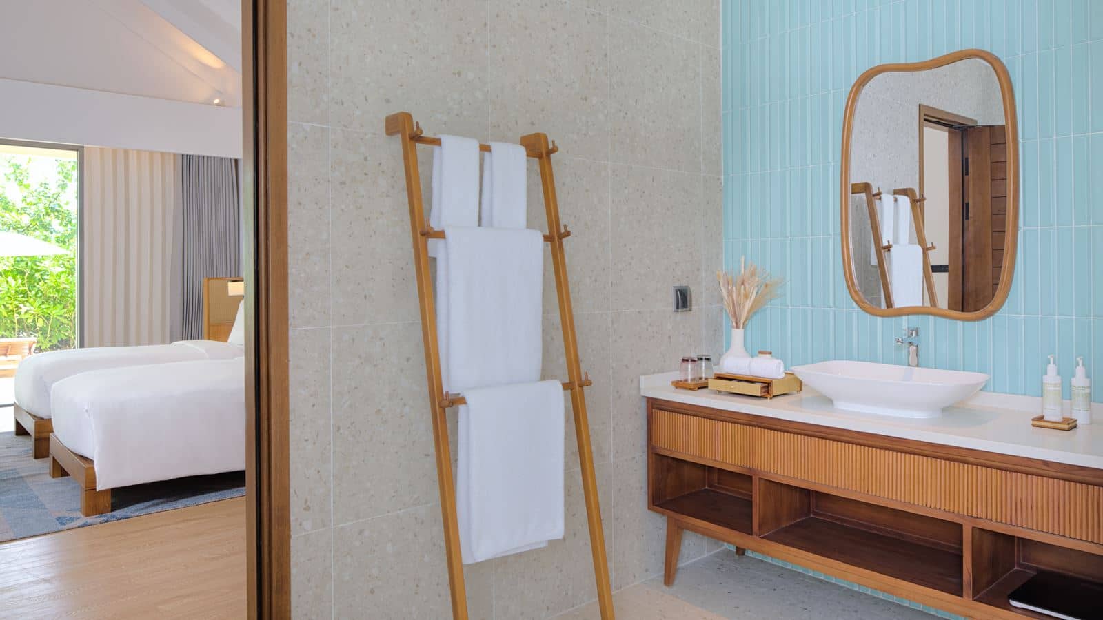 rooms-beach-villa