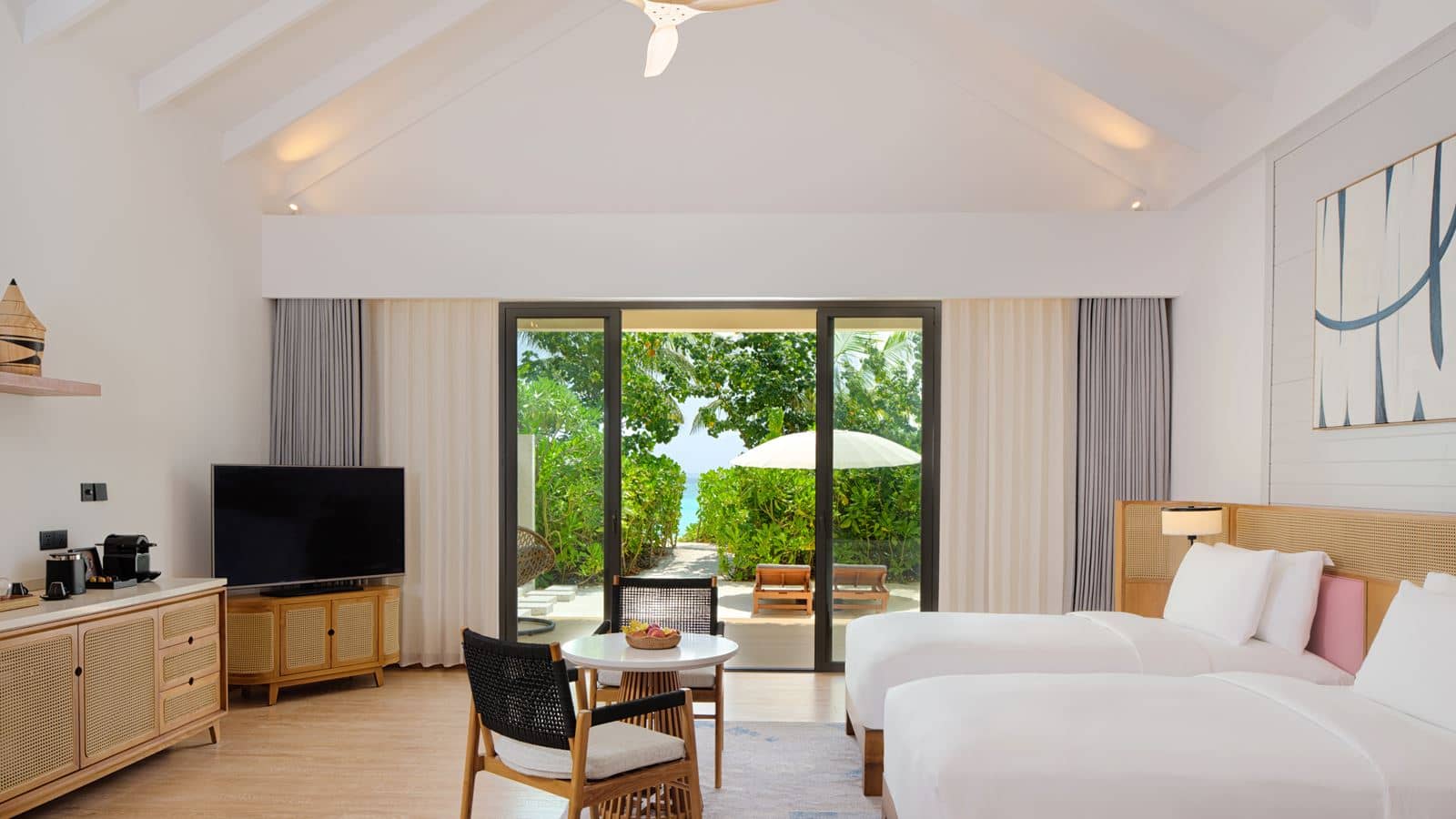 rooms-beach-villa