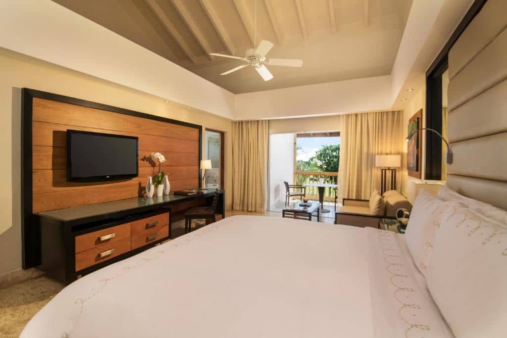 rooms-elite-balcony-room