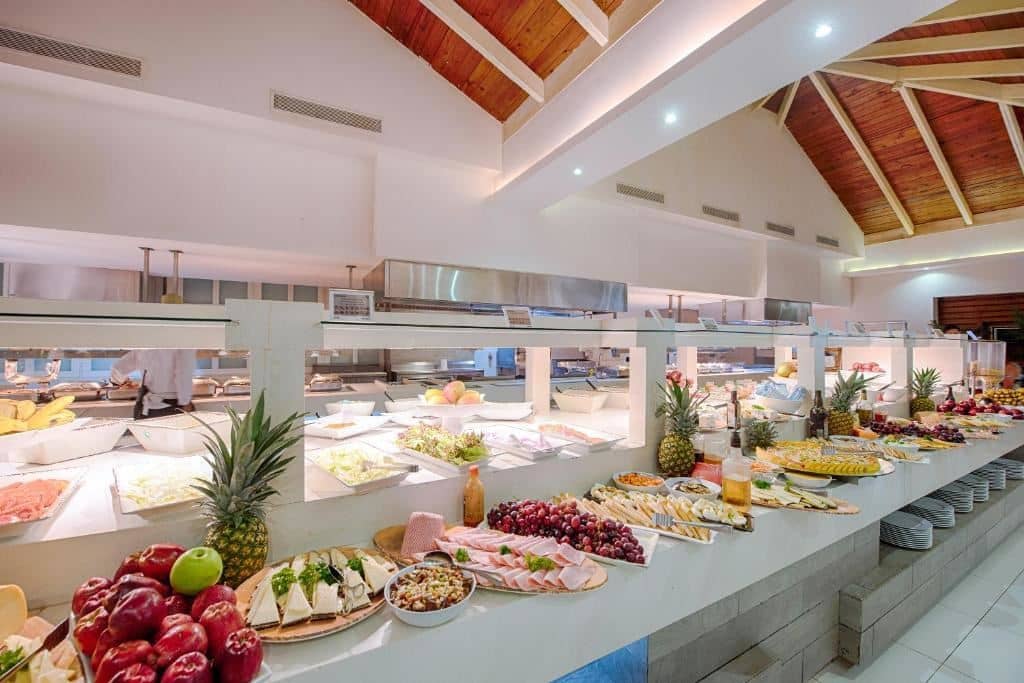 restaurants-main-building