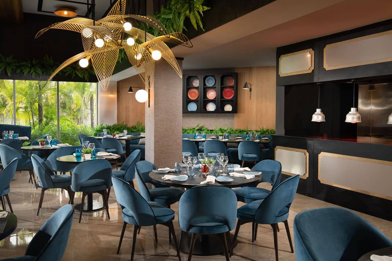 restaurants-bluewater-grill
