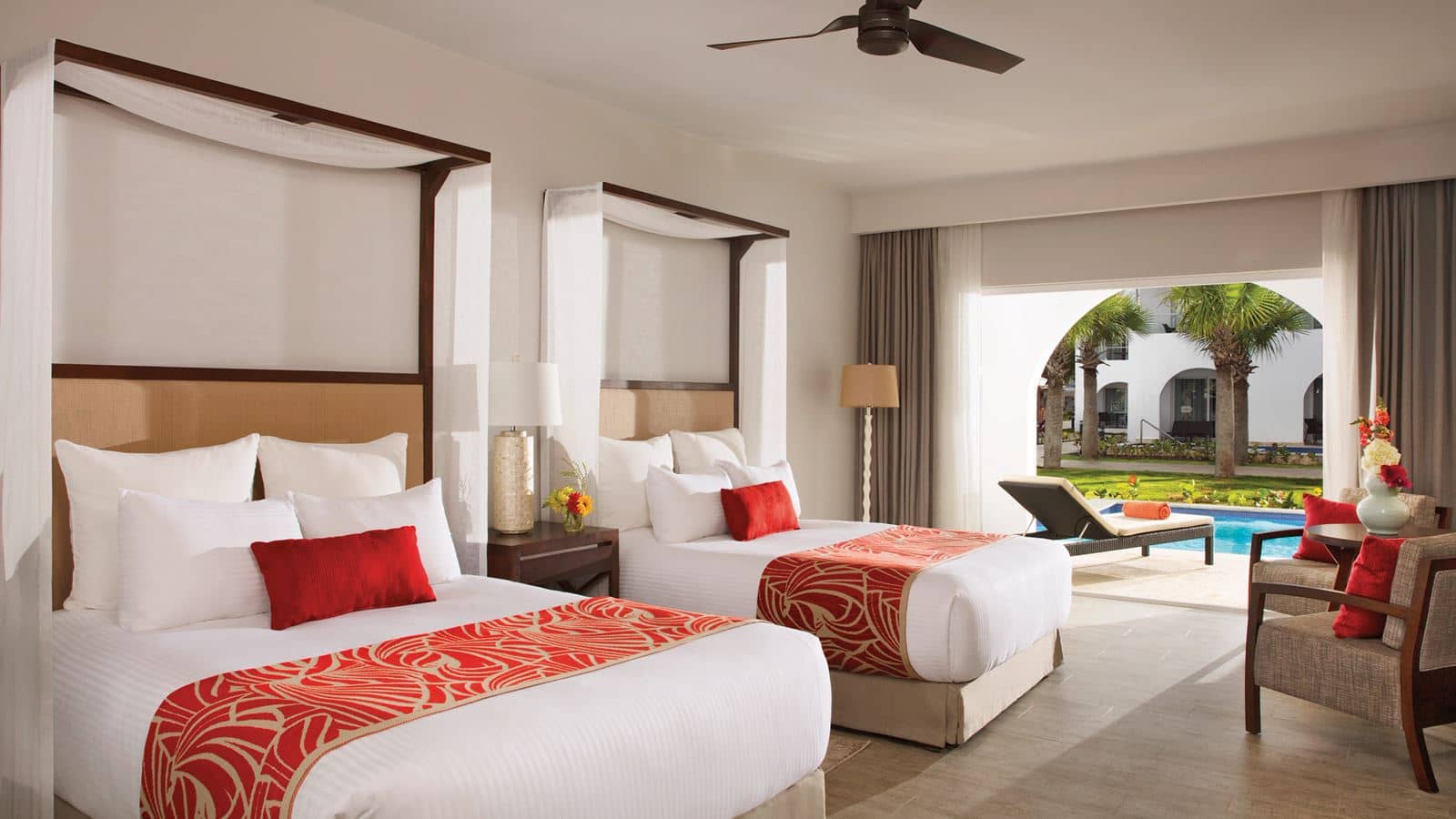rooms-preferred-club-deluxe-swim-up