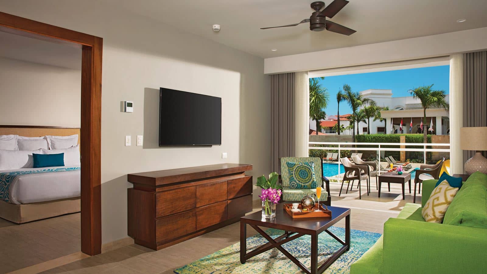 rooms-preferred-club-two-bedroom-family-suite-tropical-view