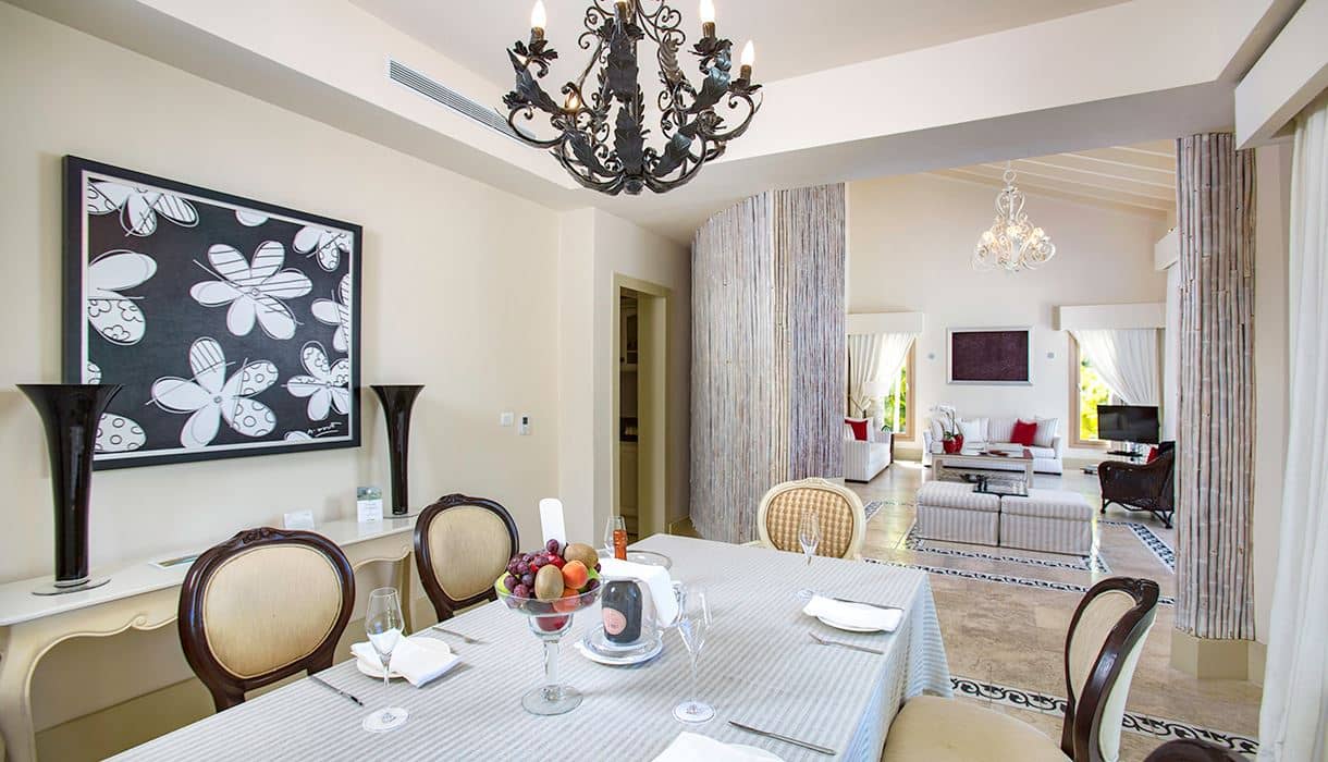 rooms-three-bedroom-royale-villa