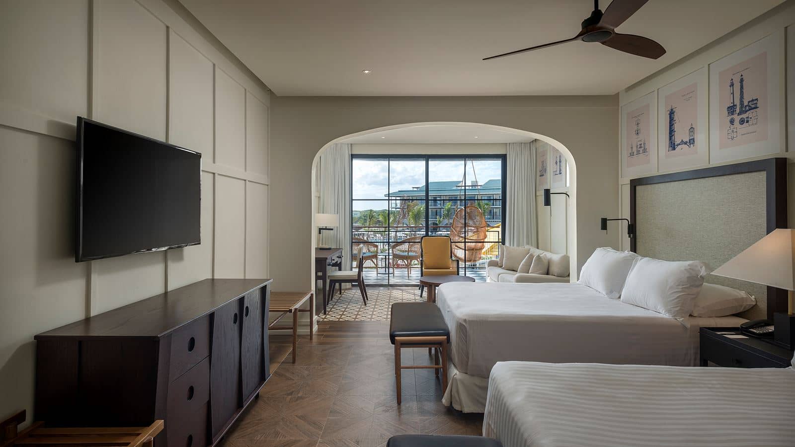 rooms-junior-suite-poolgarden-view