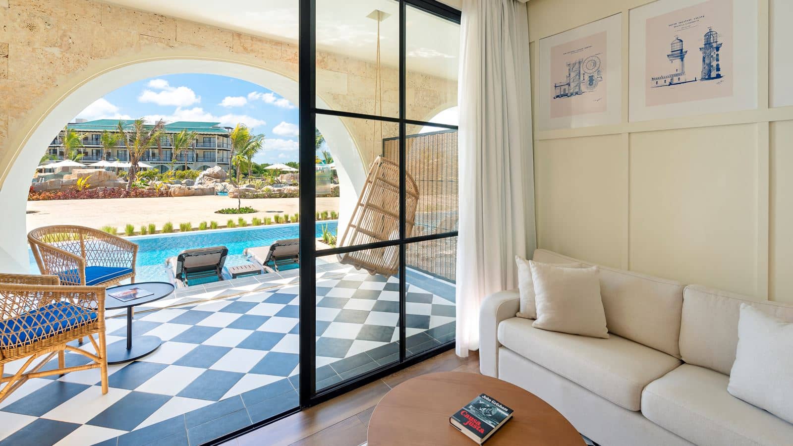 rooms-junior-suite-swim-up