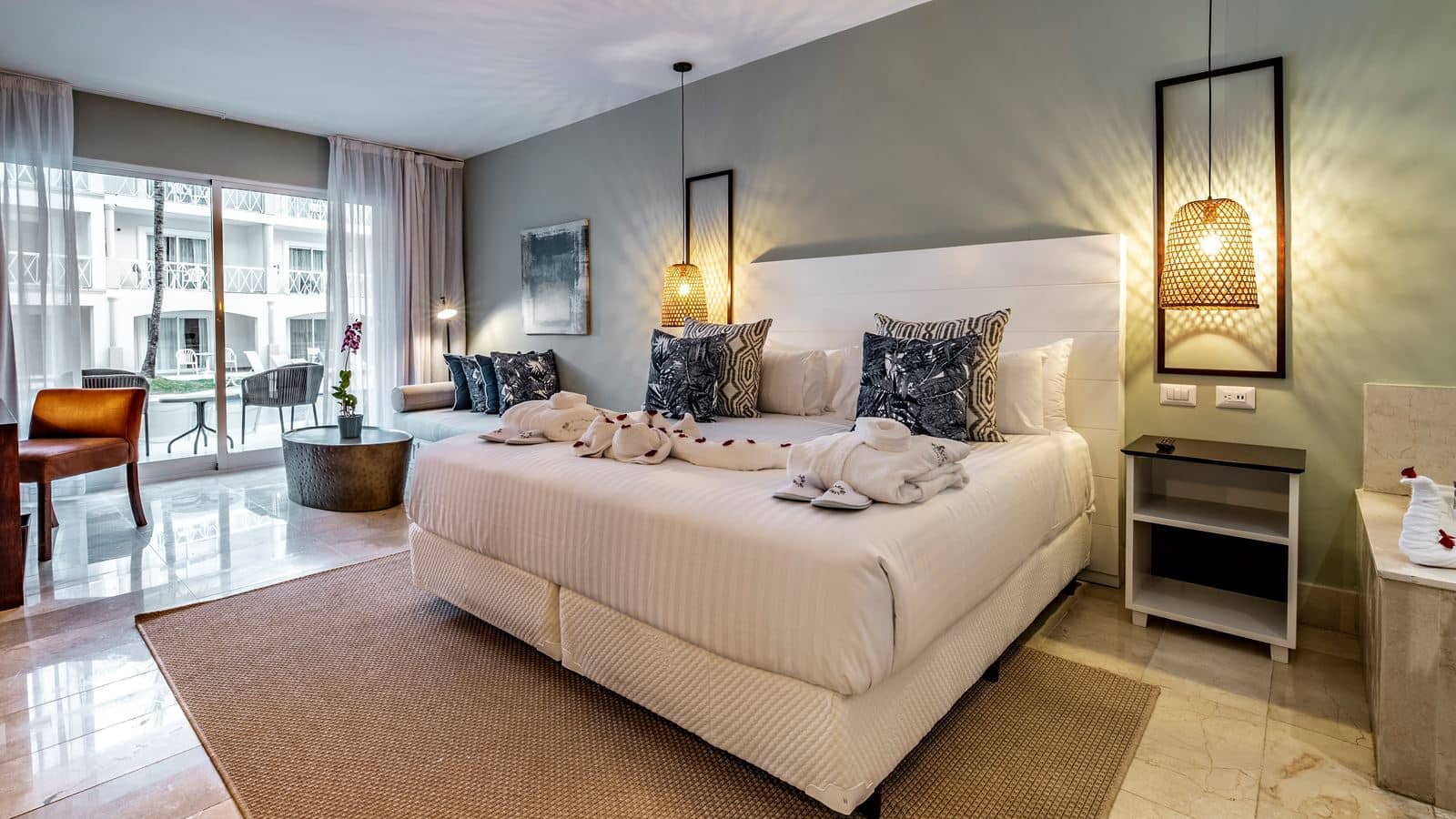 rooms-master-suite