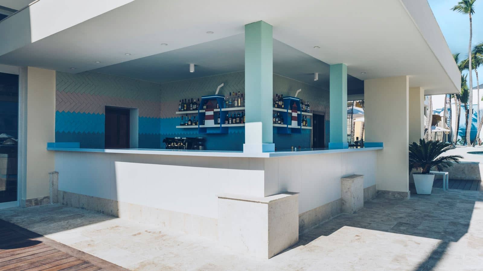 bars-beach-bar