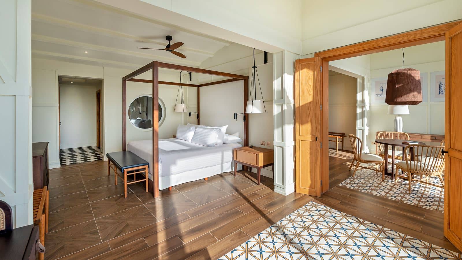 rooms-royal-master-suite-ocean-view