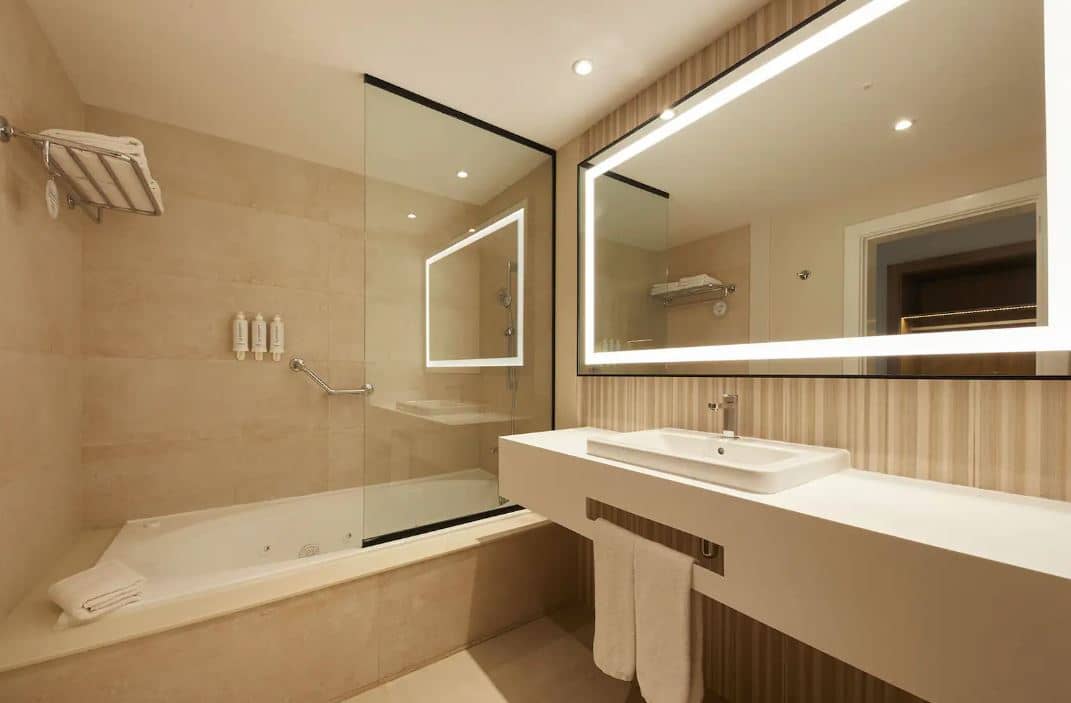 rooms-suite