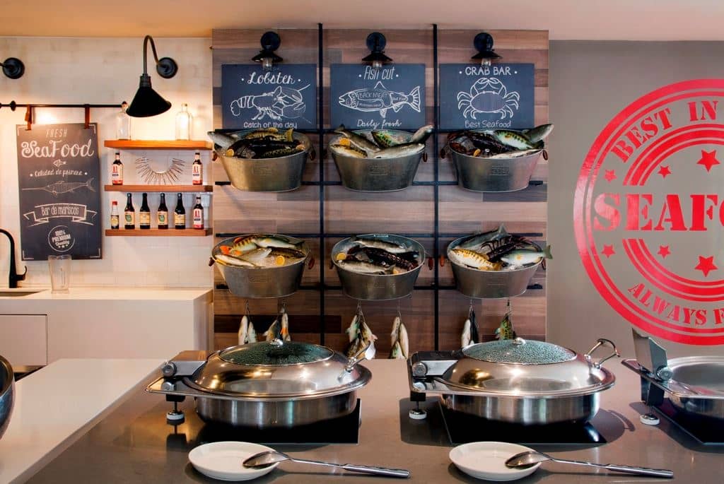 restaurants-m-e-r-c-a-d-o-l-a-s-a-l-m-e-j-a-s