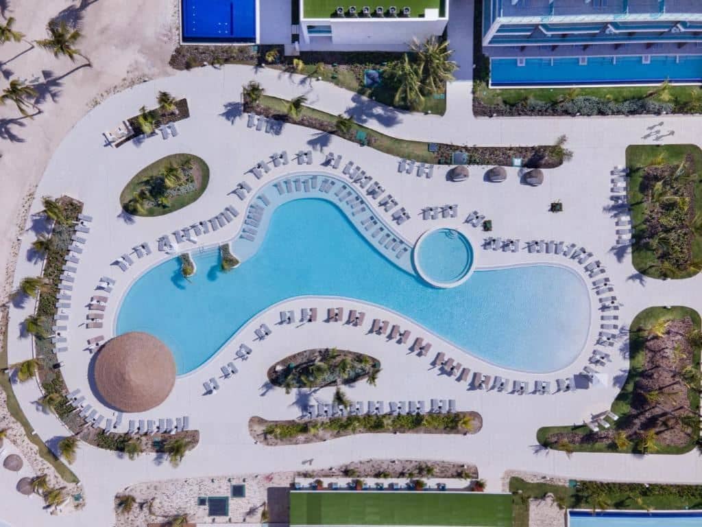 pools-main-building