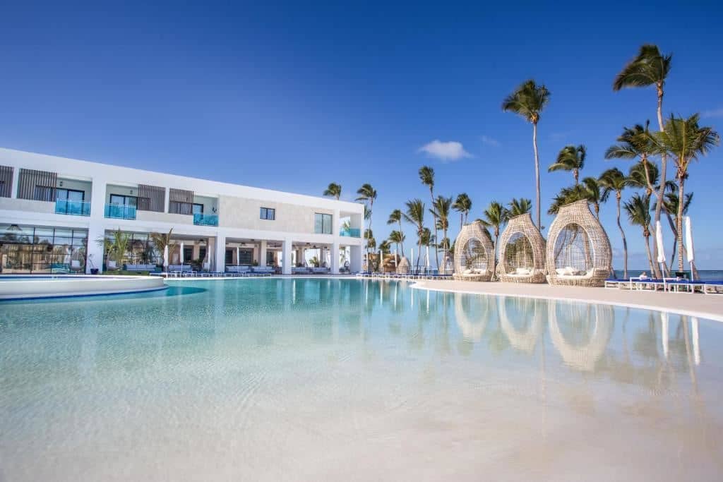 pools-main-building