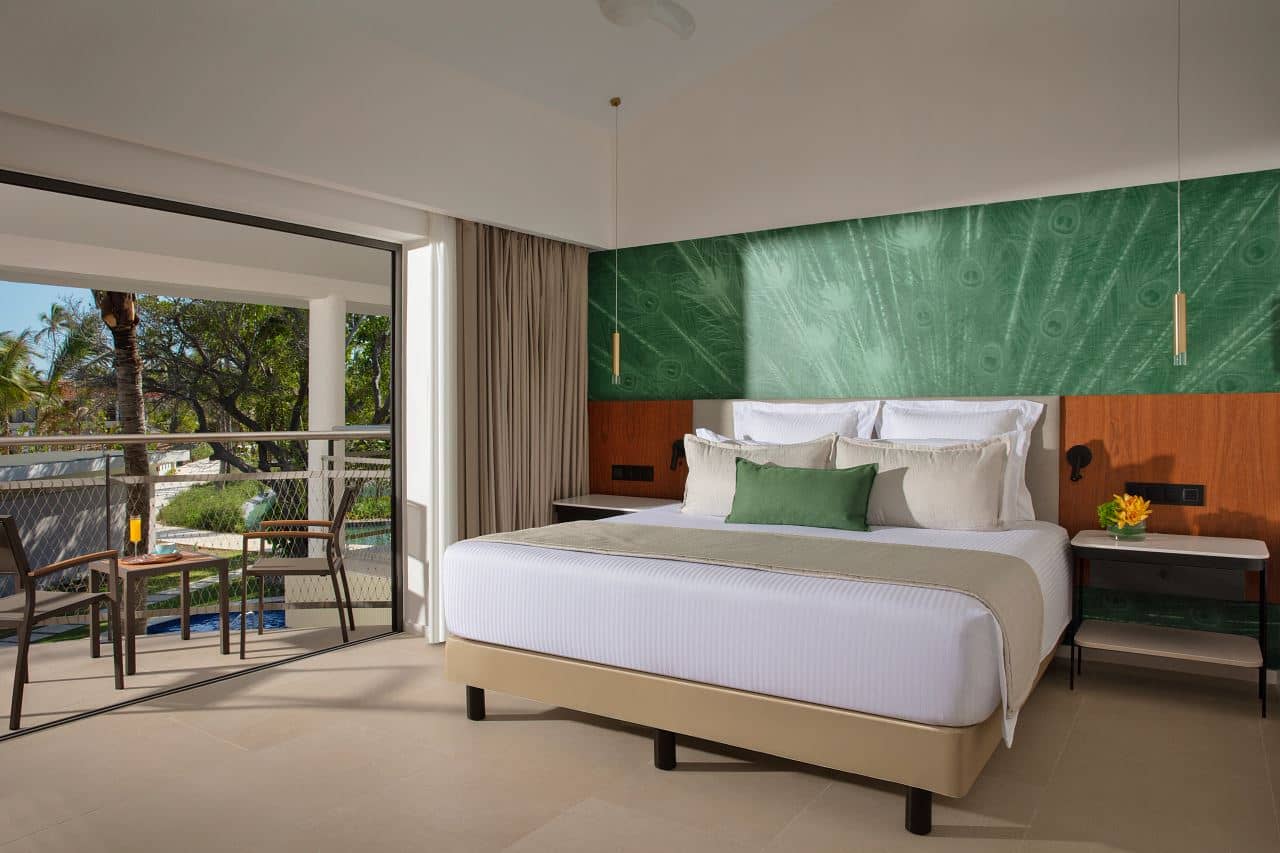 rooms-preferred-club-master-suite-ocean-view-adults-only-+18