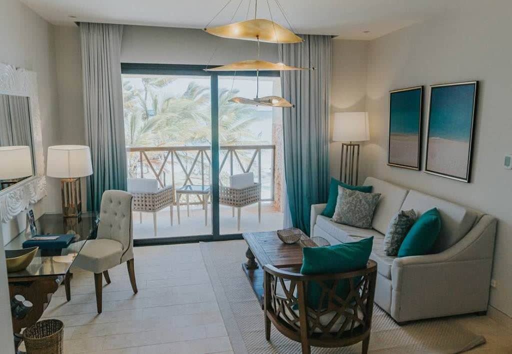 rooms-castle-suite-ocean-front