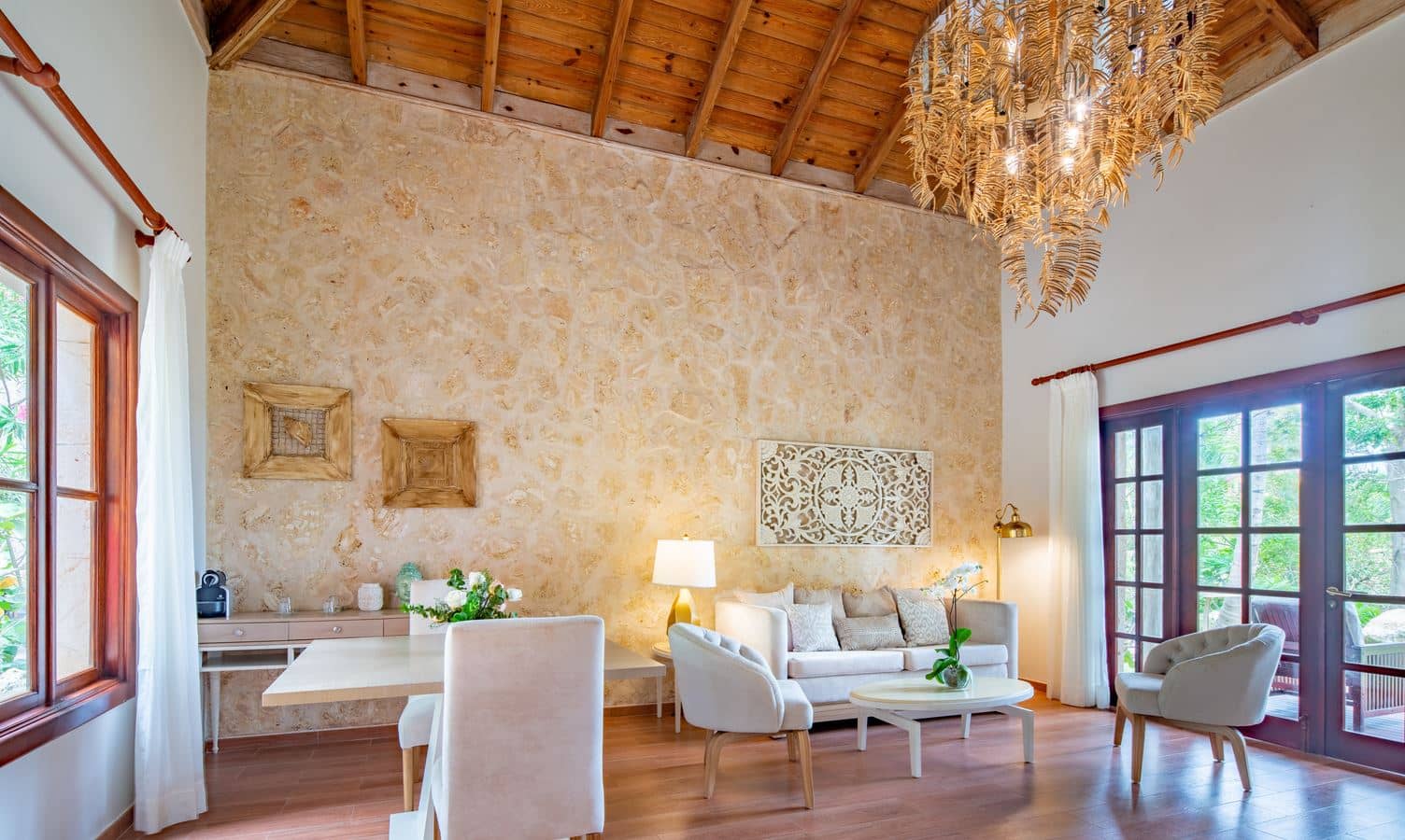 rooms-monarch-villa