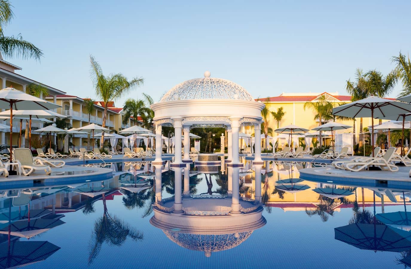 pools-outdoor-pool