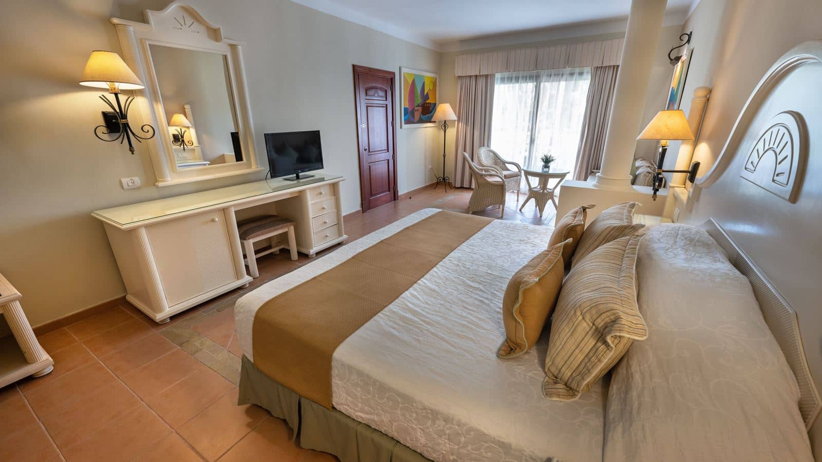 rooms-1-king-bed-junior-suite