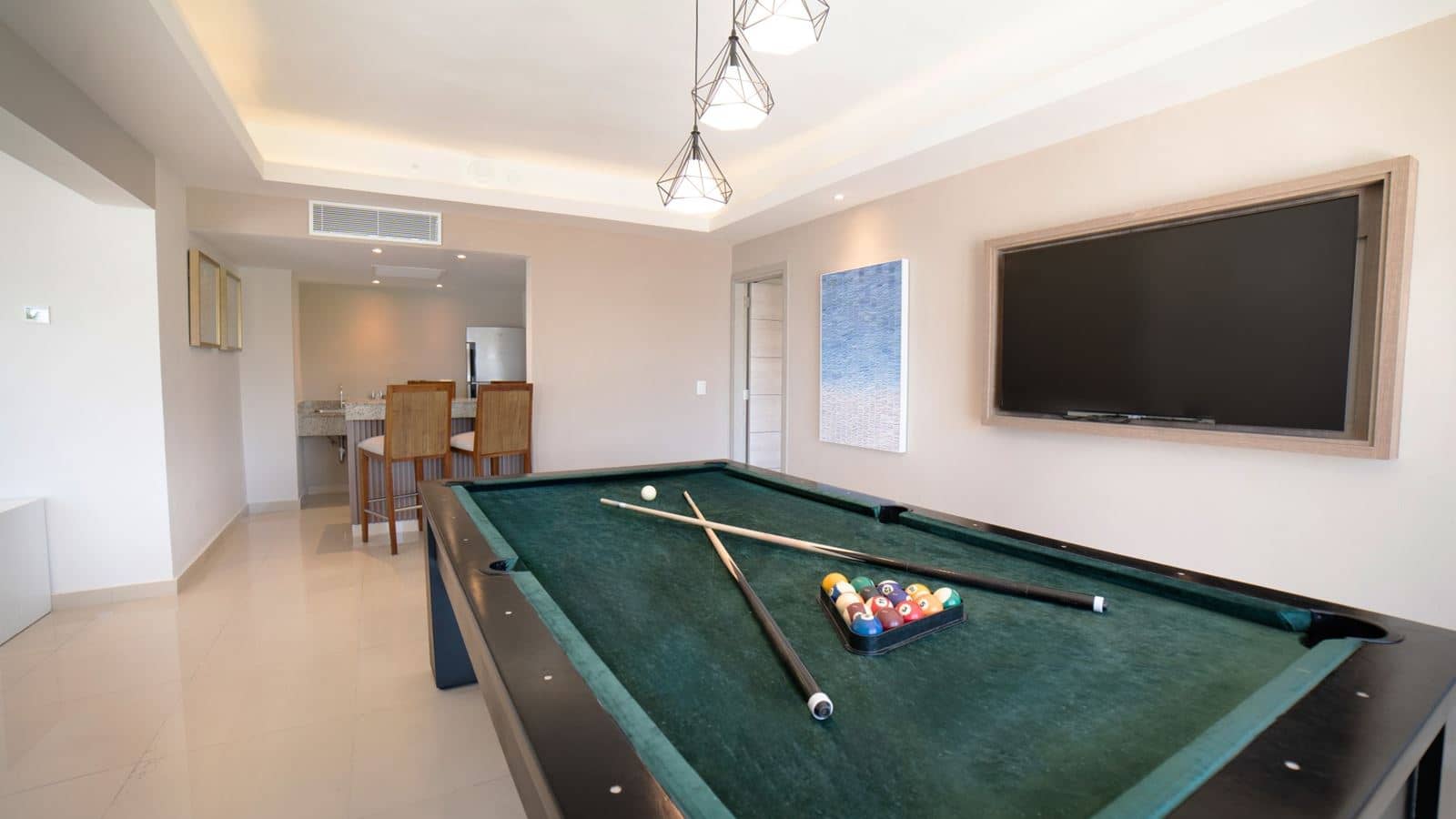 rooms-chairmans-two-bedroom-ocean-front-suite-diamond-club
