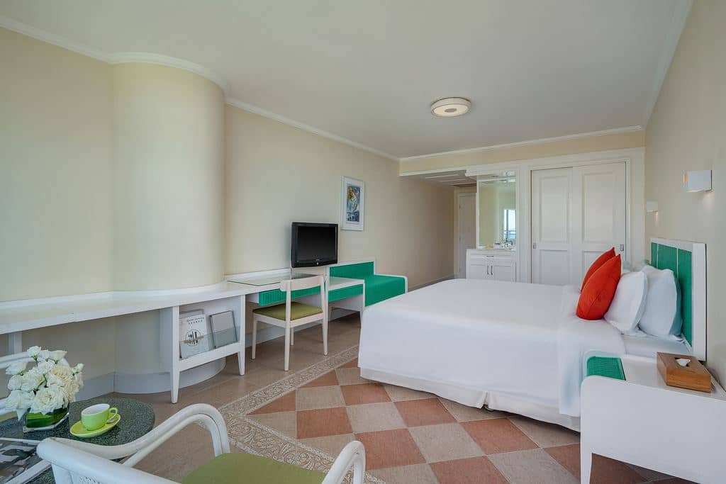 rooms-garden-view-room