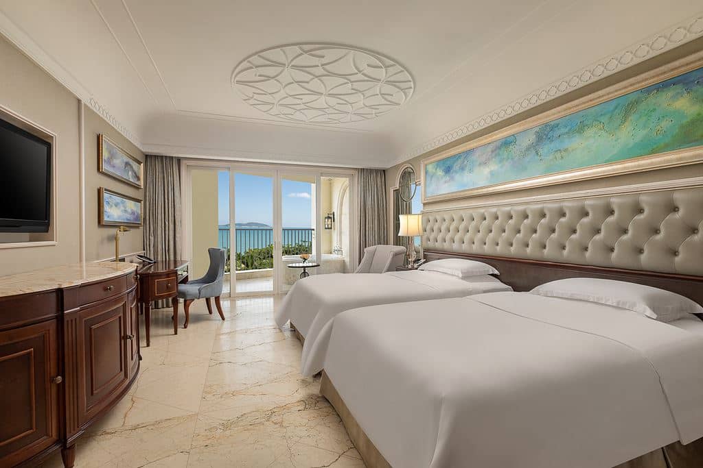 rooms-crowne-plaza-standart-sea-view-high-room