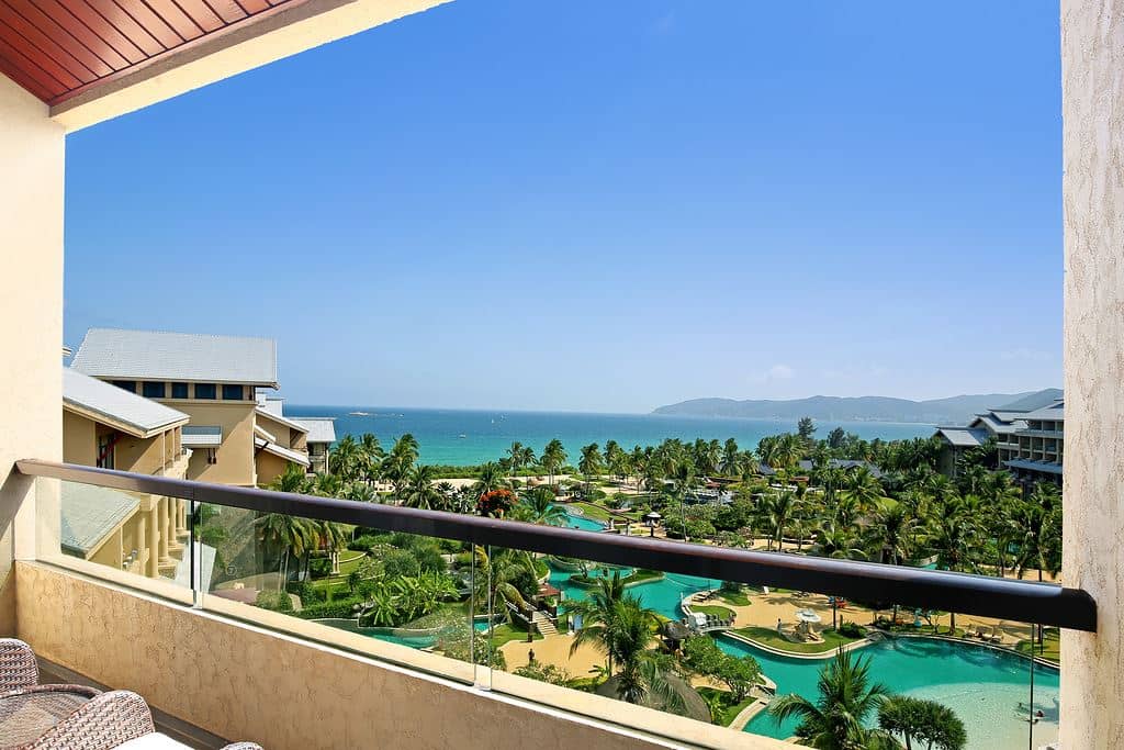 rooms-deluxe-ocean-view-family-suite