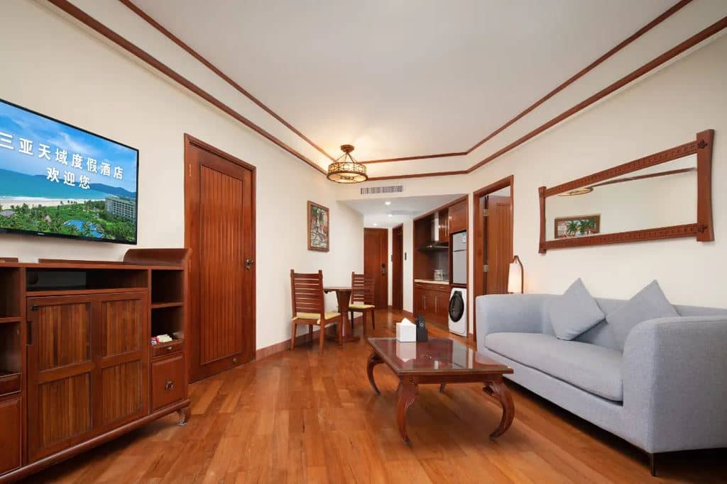 rooms-sea-view-family-flat