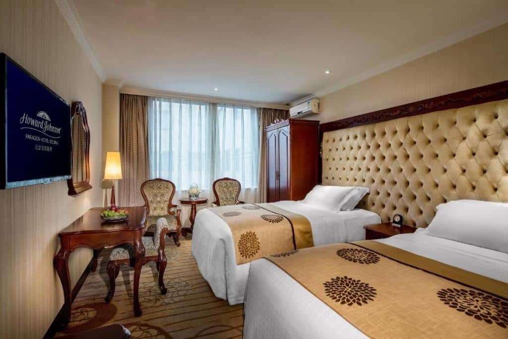 rooms-classic-room